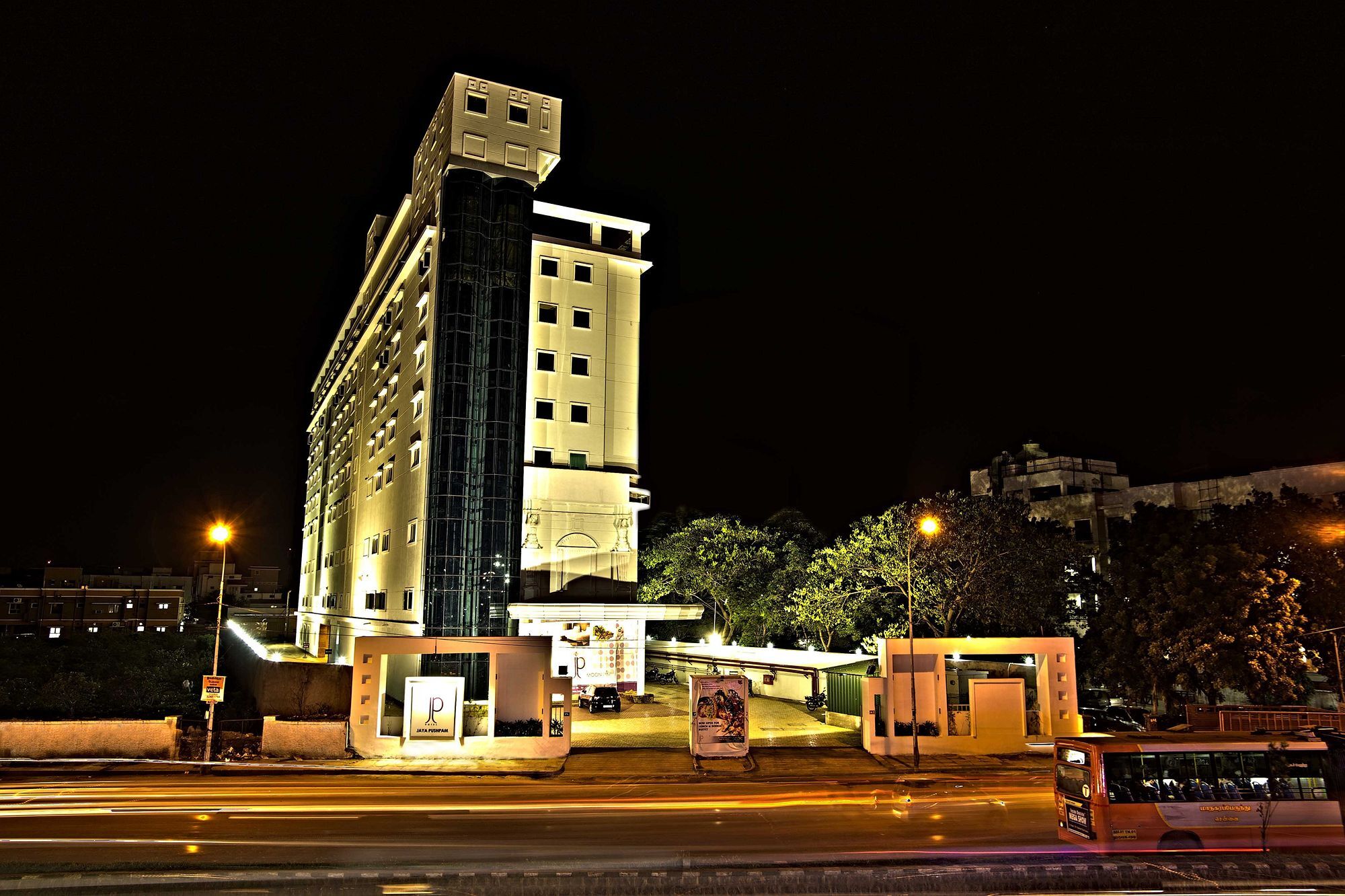 Jp Chennai Hotel Kültér fotó
